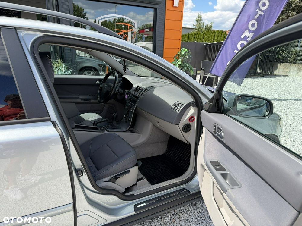 Volvo V50 - 20