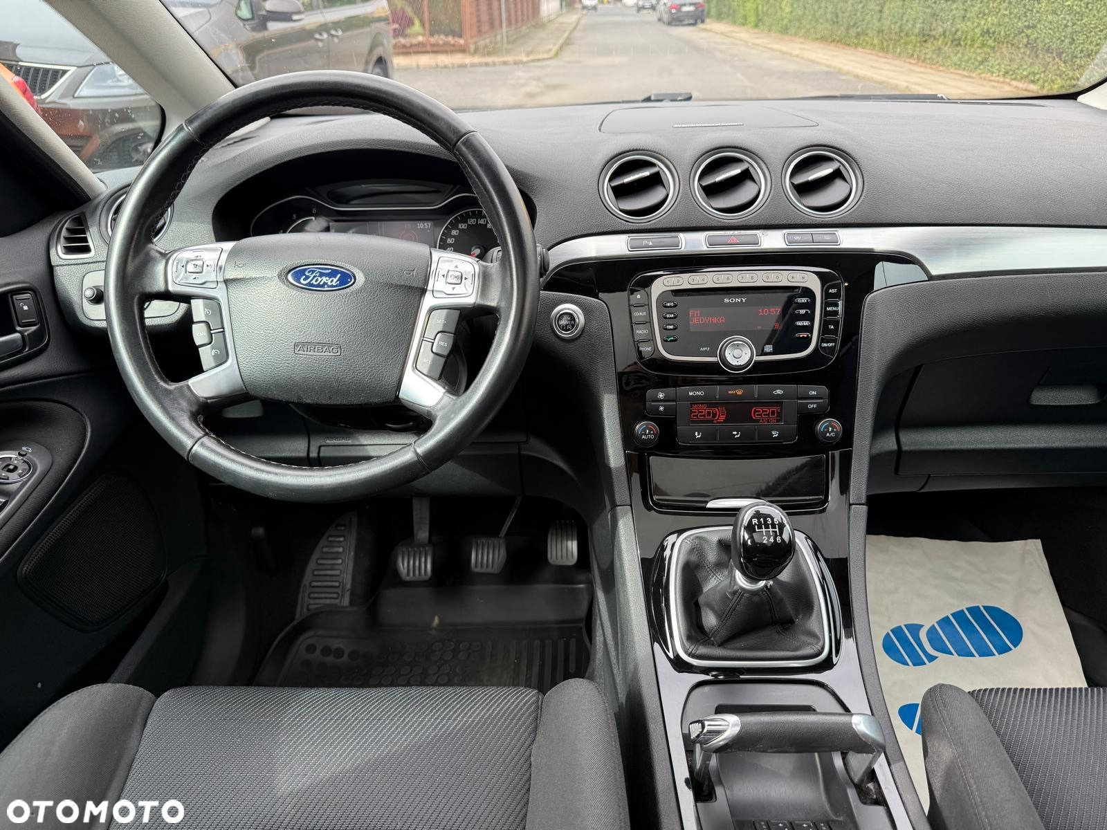 Ford S-Max 2.0 TDCi Titanium - 30