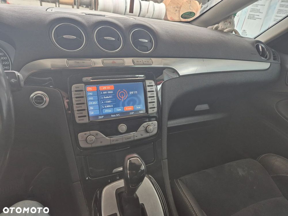 Ford S-Max - 5