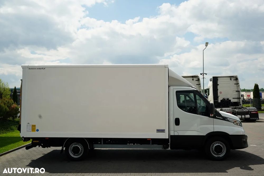 Iveco DAILY 35-180 / CONTAINER / HI-MATIC / PALFINGER LIFT / 3 LOCURI / 2021 - 10