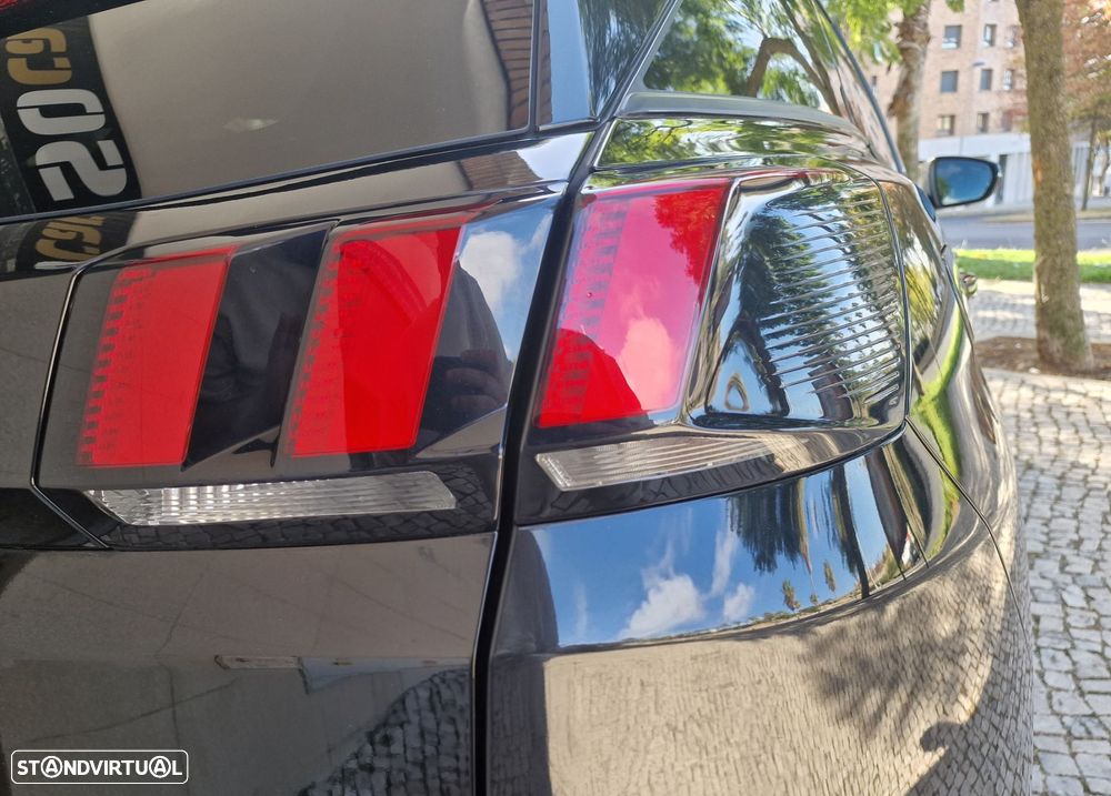 Peugeot 3008 1.5 BlueHDi Allure Pack EAT8 - 10