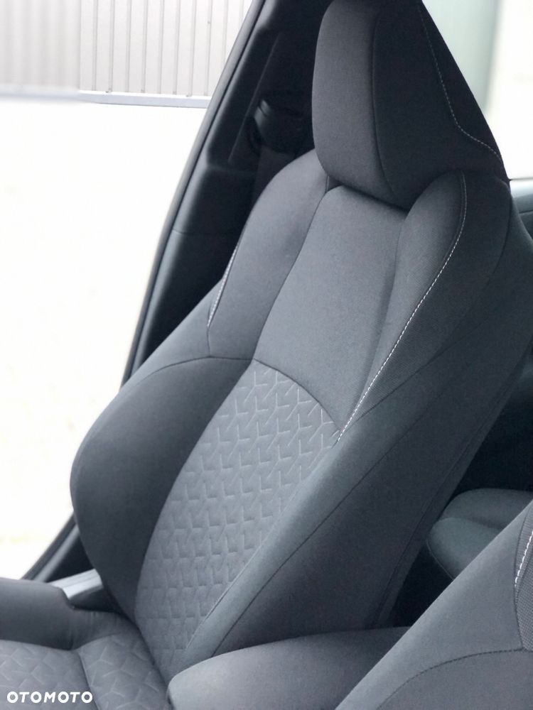 Toyota Corolla 1.2 Turbo Comfort - 31