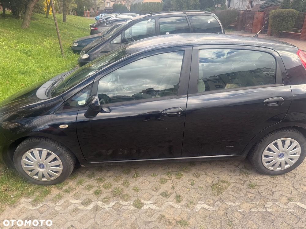 Fiat Punto 1.4 16V Emotion - 3