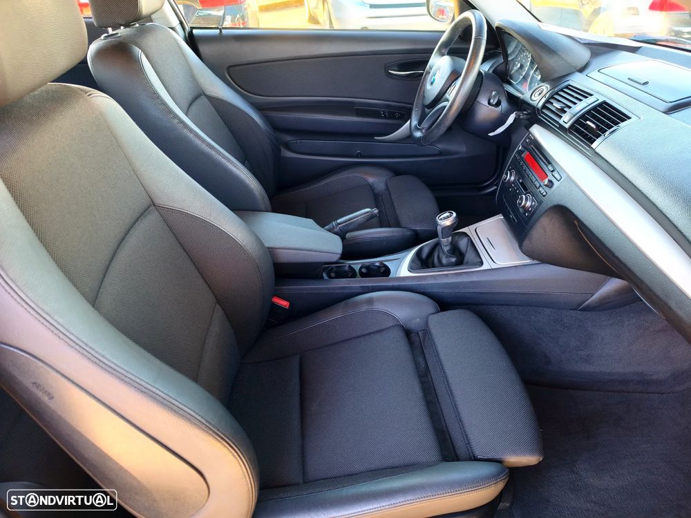 BMW 118 d Sport Line - 13