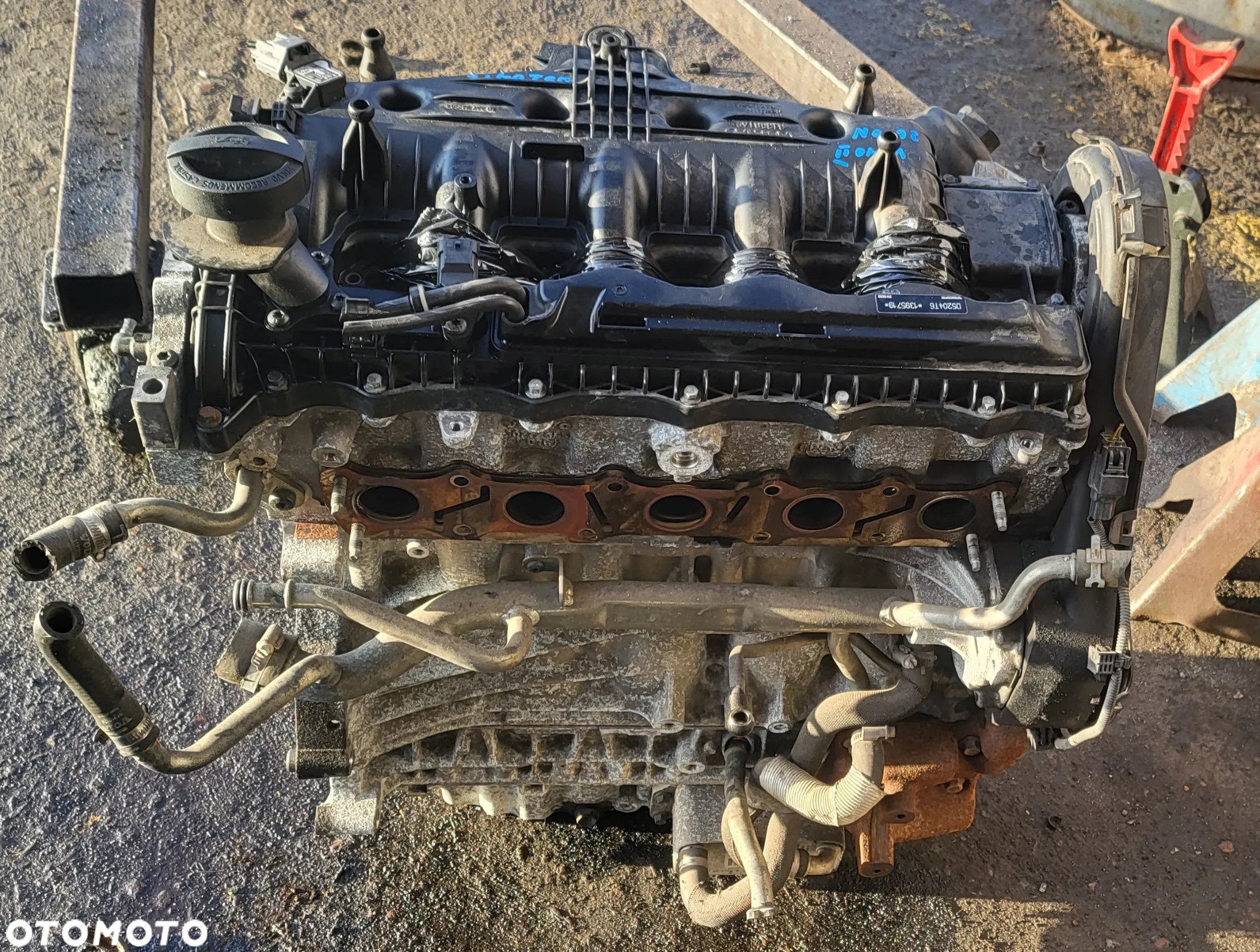 VOLVO V40 II 13r 2.0 D SILNIK D5204T6 GOŁY - 3