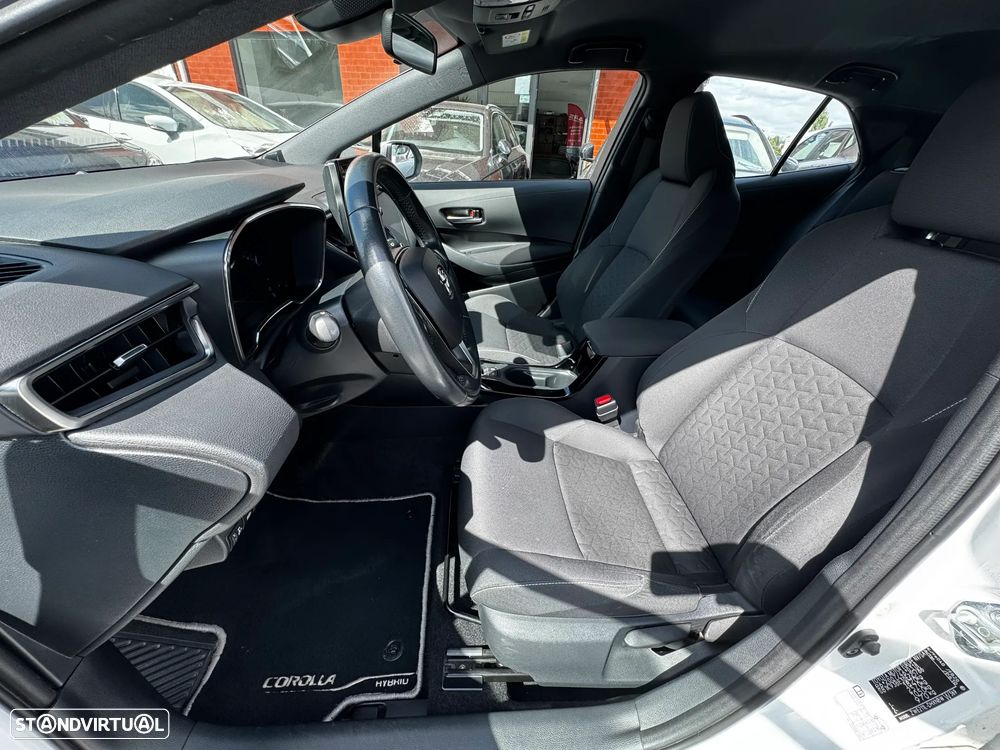Toyota Corolla 1.8 Hybrid Comfort - 12