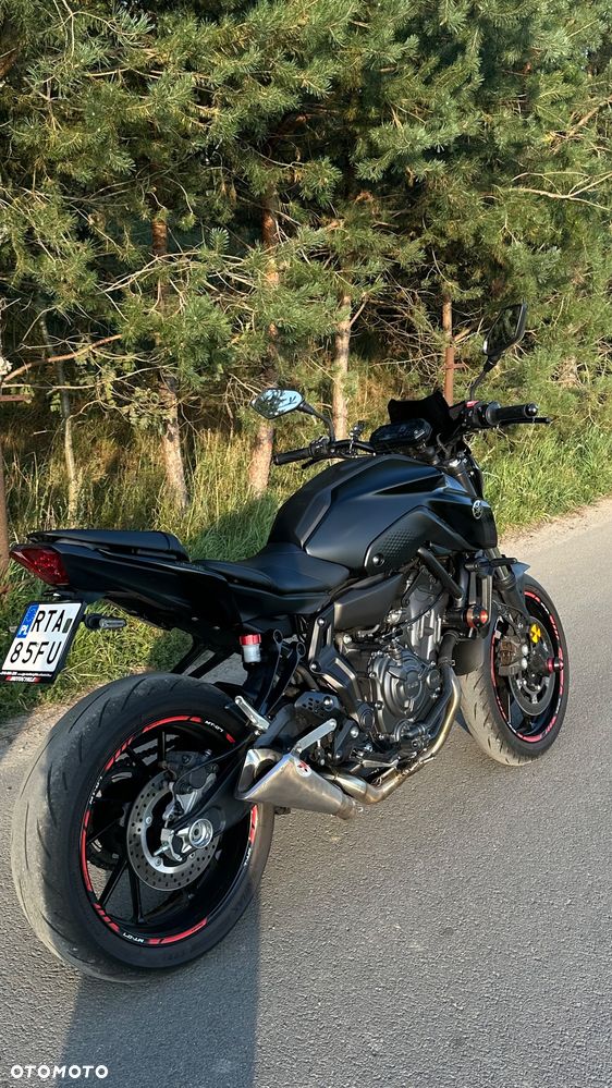 Yamaha MT - 9