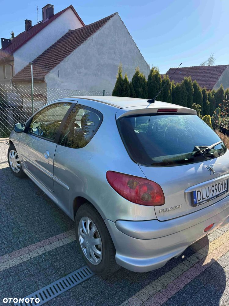 Peugeot 206 90 Quiksilver - 3