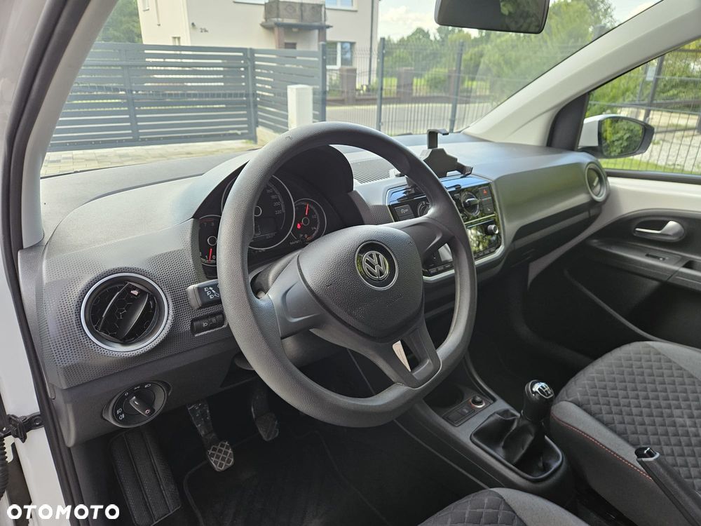 Volkswagen up! 1.0 white - 8