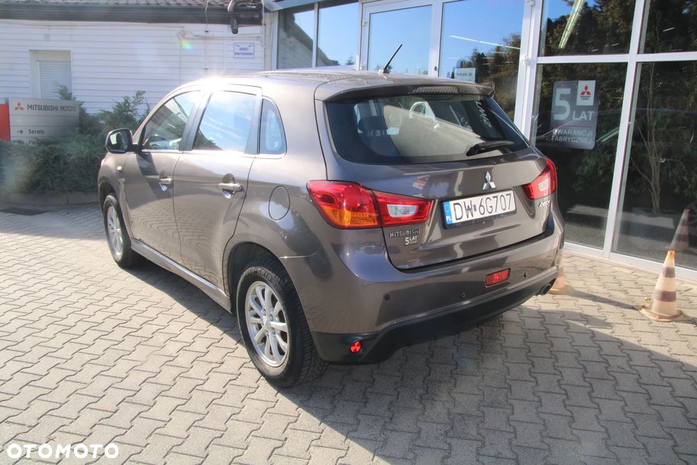 Mitsubishi ASX - 5