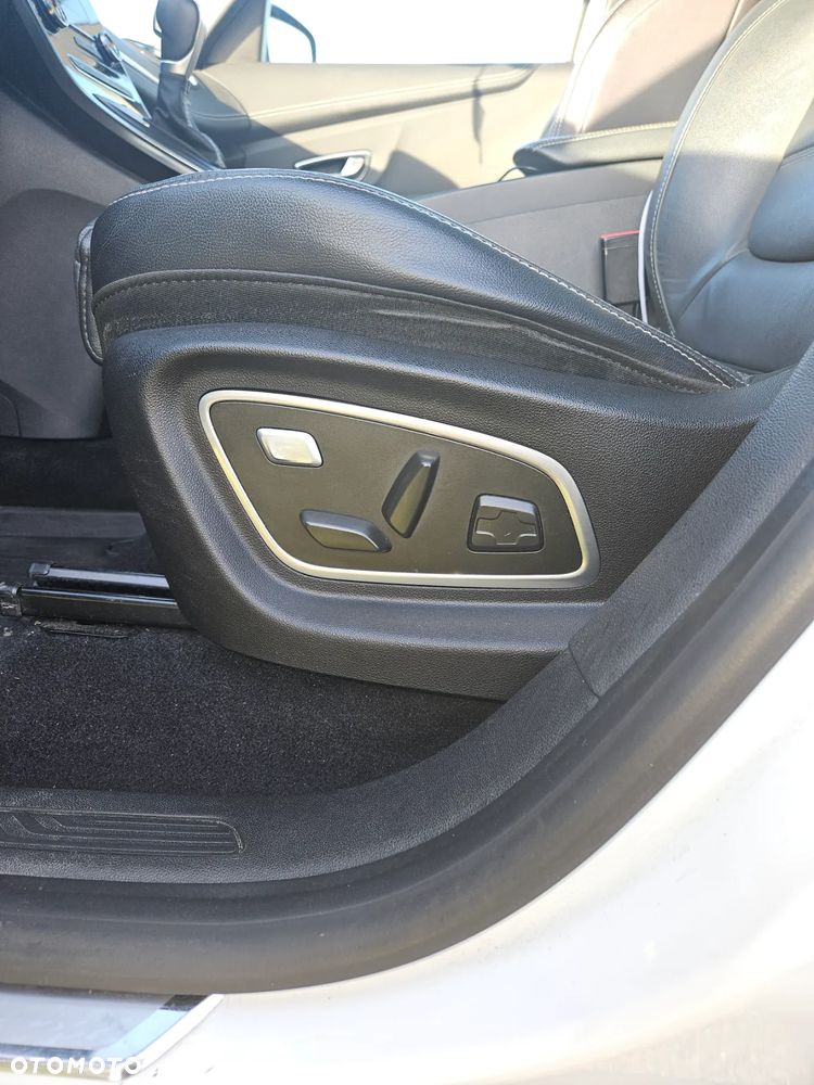 Renault Grand Scenic - 20