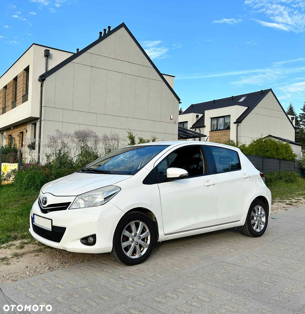 Toyota Yaris - 7