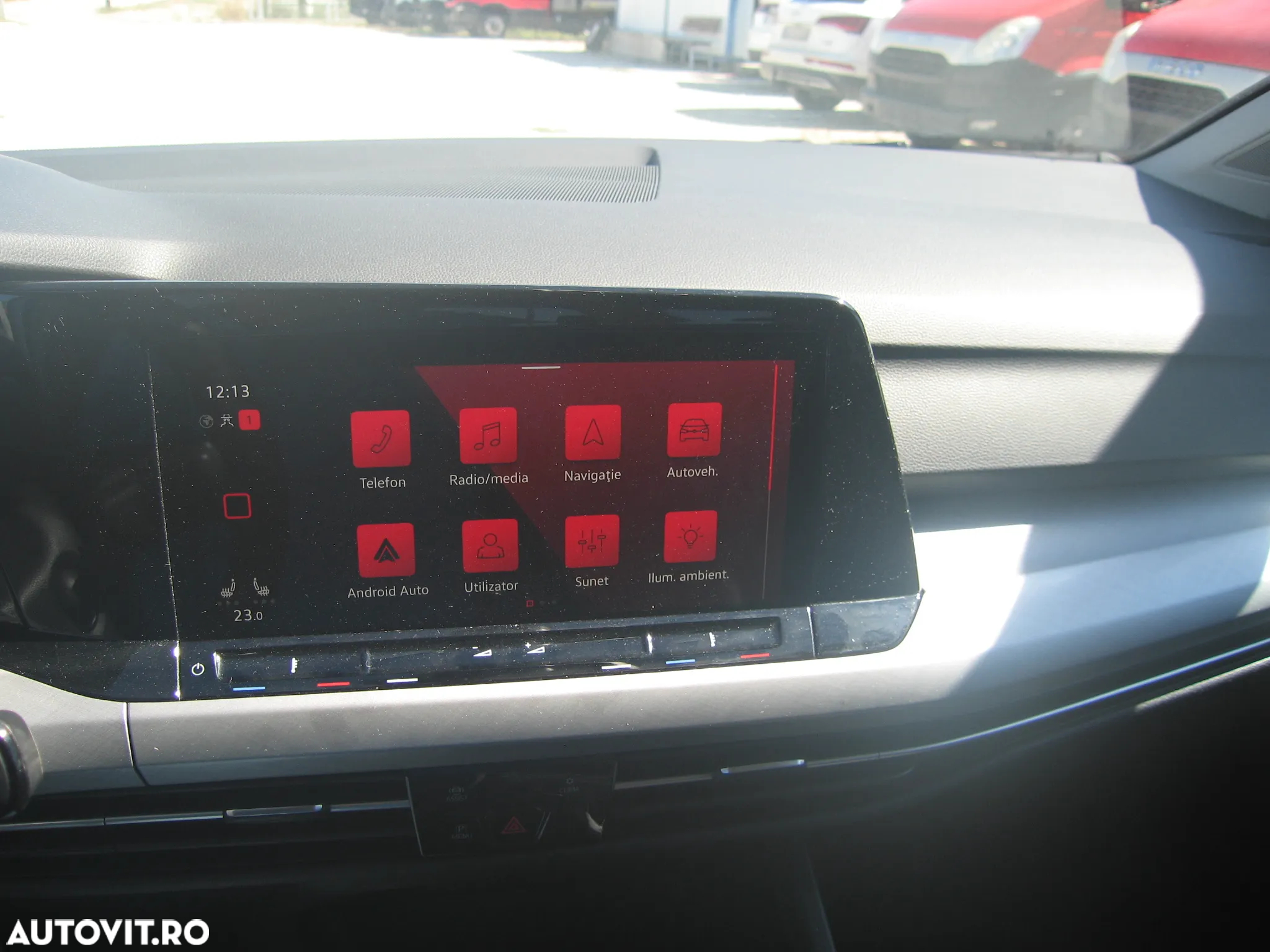 Volkswagen Golf 2.0 TDI DSG Highline - 3