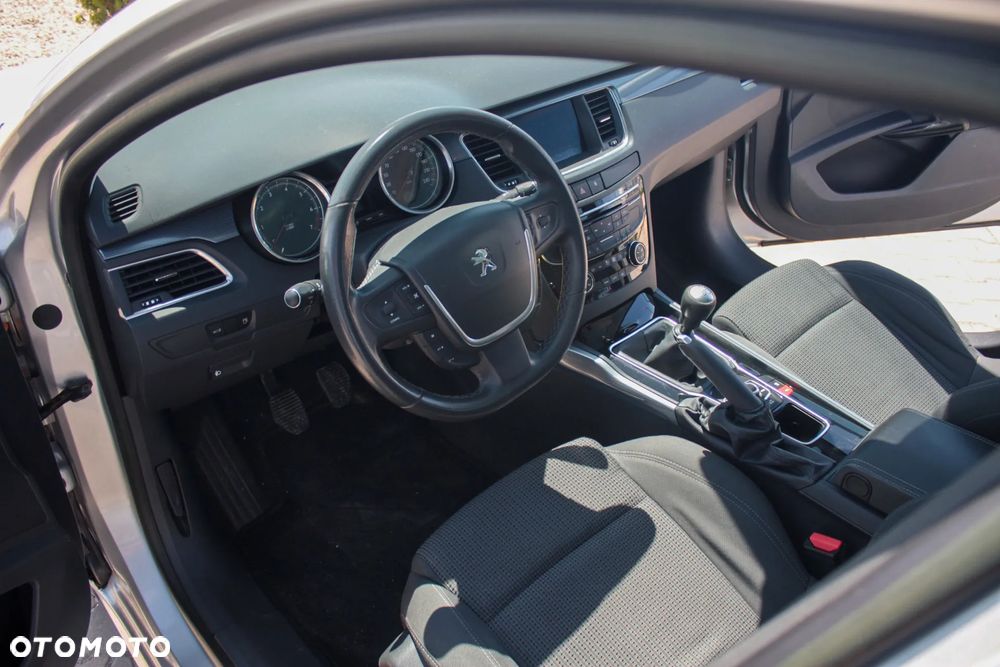 Peugeot 508 1.6 T Allure - 10