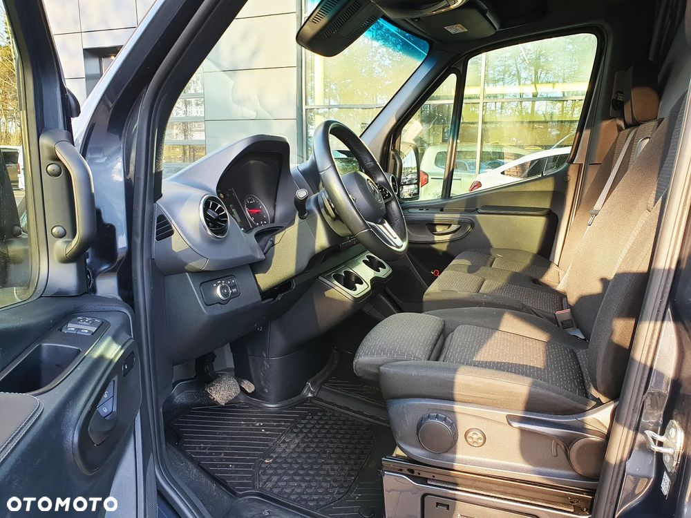 Mercedes-Benz SPRINTER 319 CDI - 15