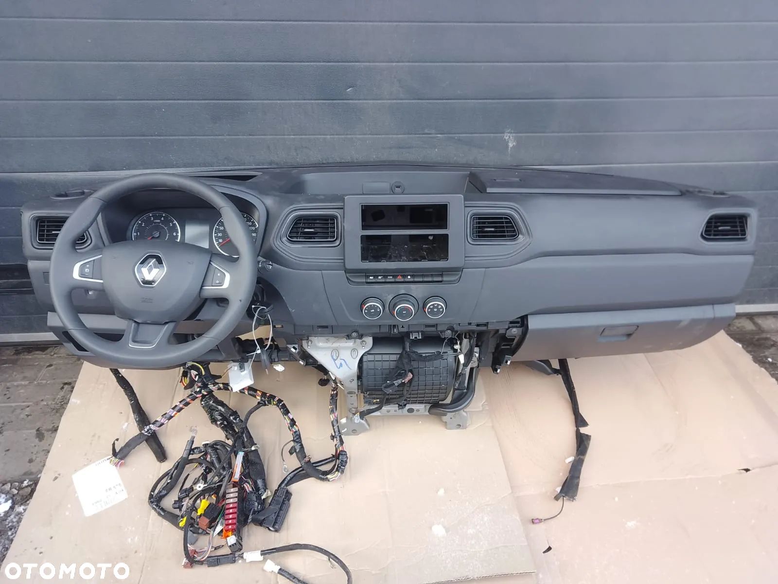 Deska kompletna przekładka Renault Master IV 2022- 2023 2.3 DCI - 1