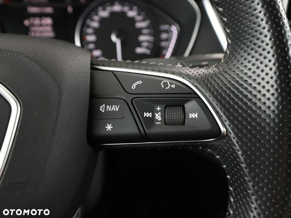 Audi Q5 55 TFSI e Quattro S tronic - 32