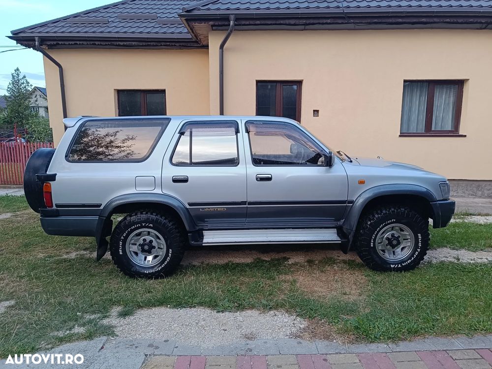 Toyota Hilux - 4