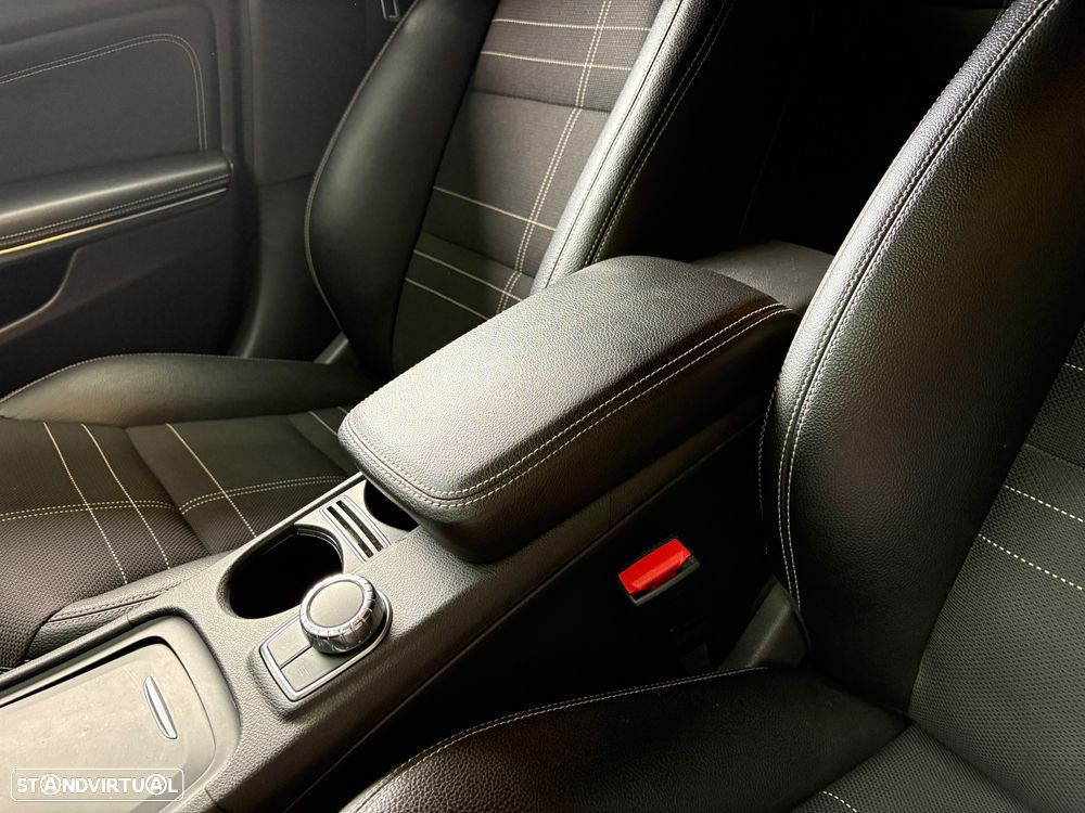 Mercedes-Benz CLA 220 d 7G-DCT AMG Line - 40