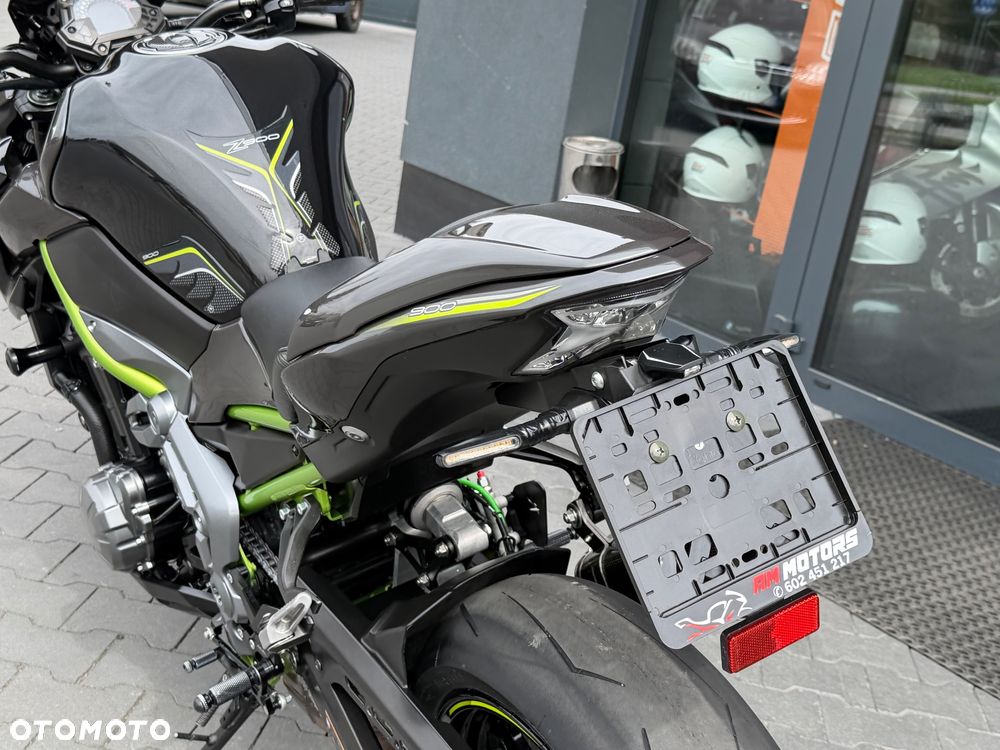 Kawasaki Z 900 - 31