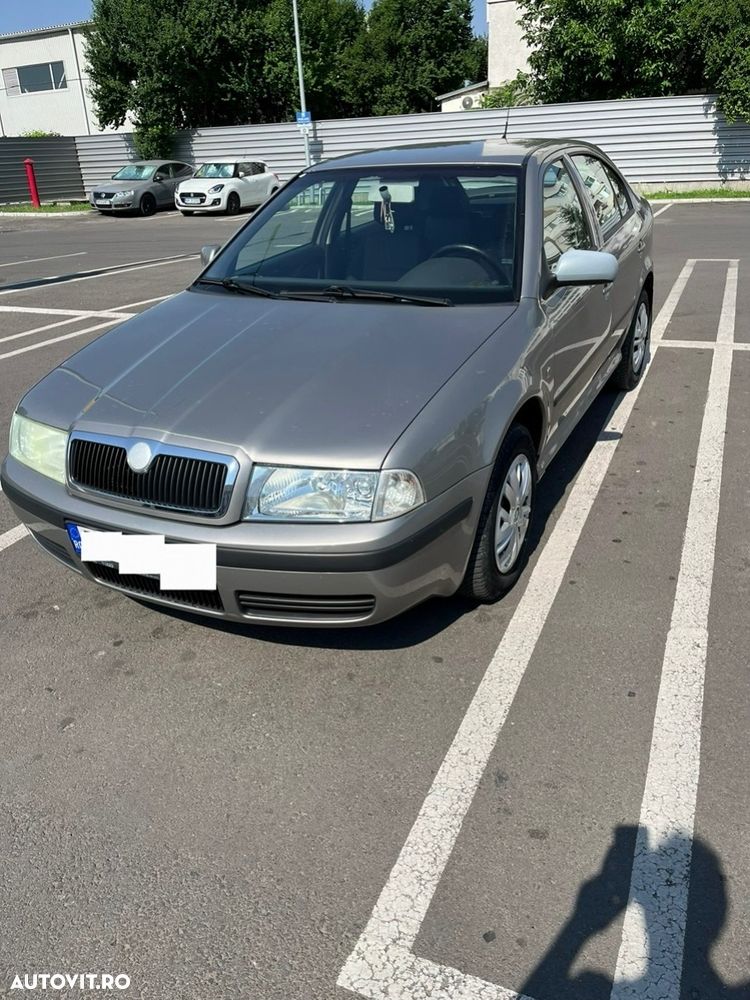 Skoda Octavia - 1