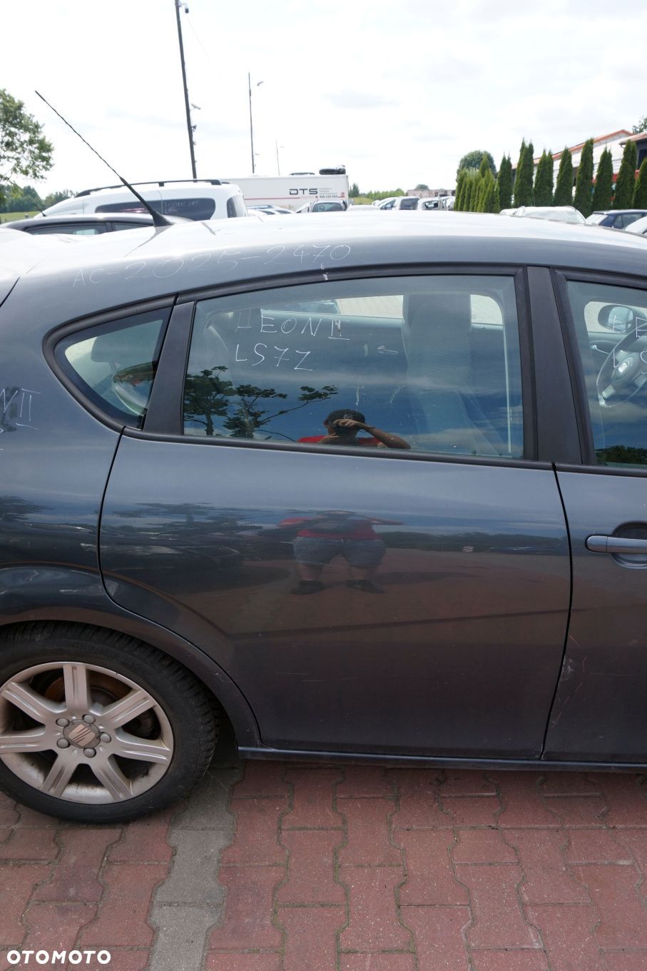 DRZWI TYLNE PRAWE LEON II 1P1 5D HB LS7Z  CZARNY SEAT 2005-2009 - 1