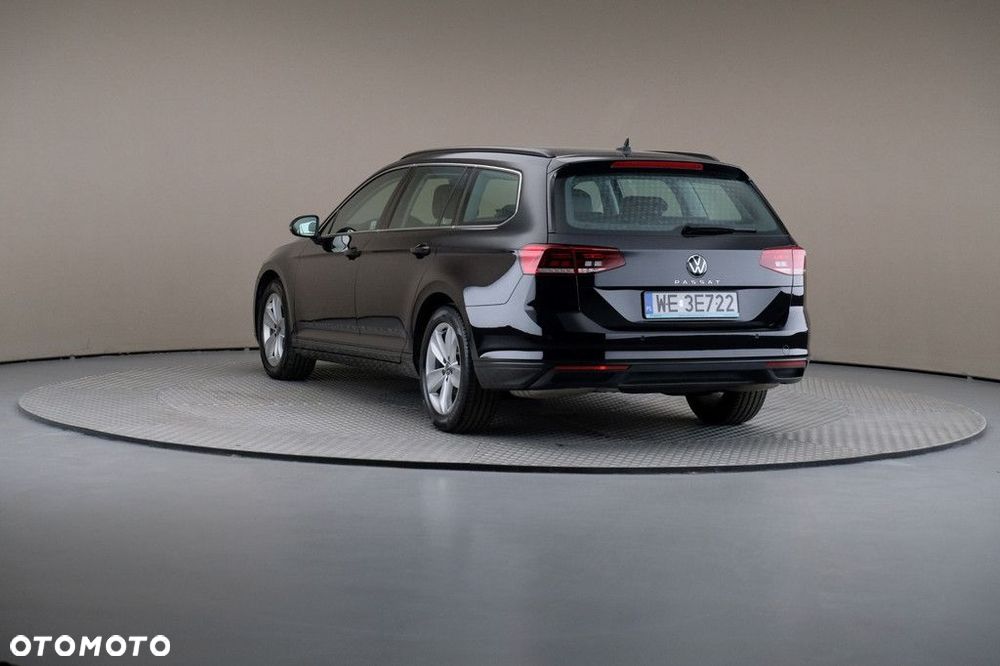 Volkswagen Passat Variant 2.0 TSI Business DSG - 2