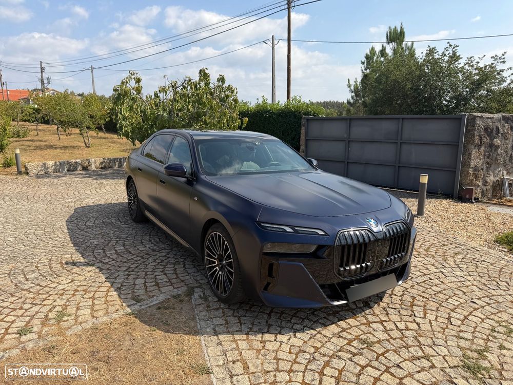 BMW 740 - 1