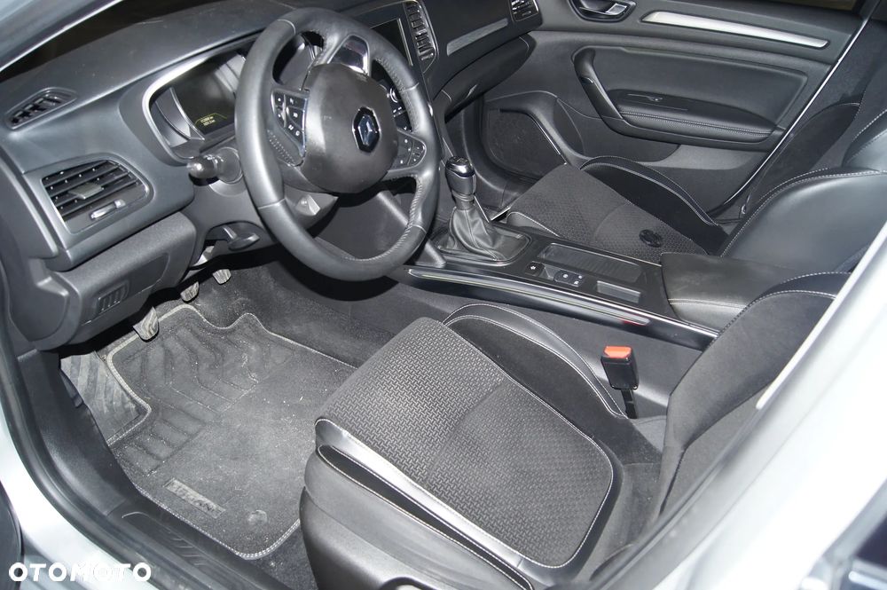 Renault Megane 1.2 Energy TCe Limited - 6