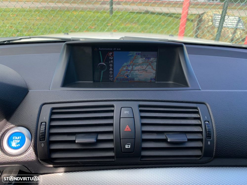 BMW 118 d Pack M - 29