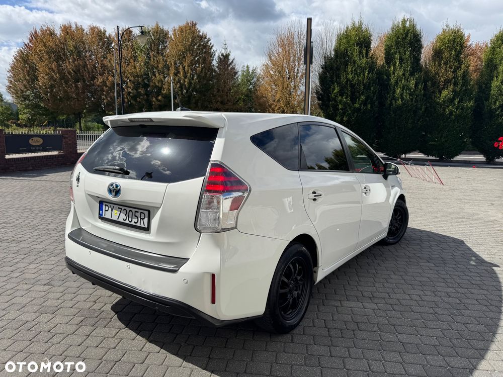 Toyota Prius+ (Hybrid) Executive - 16