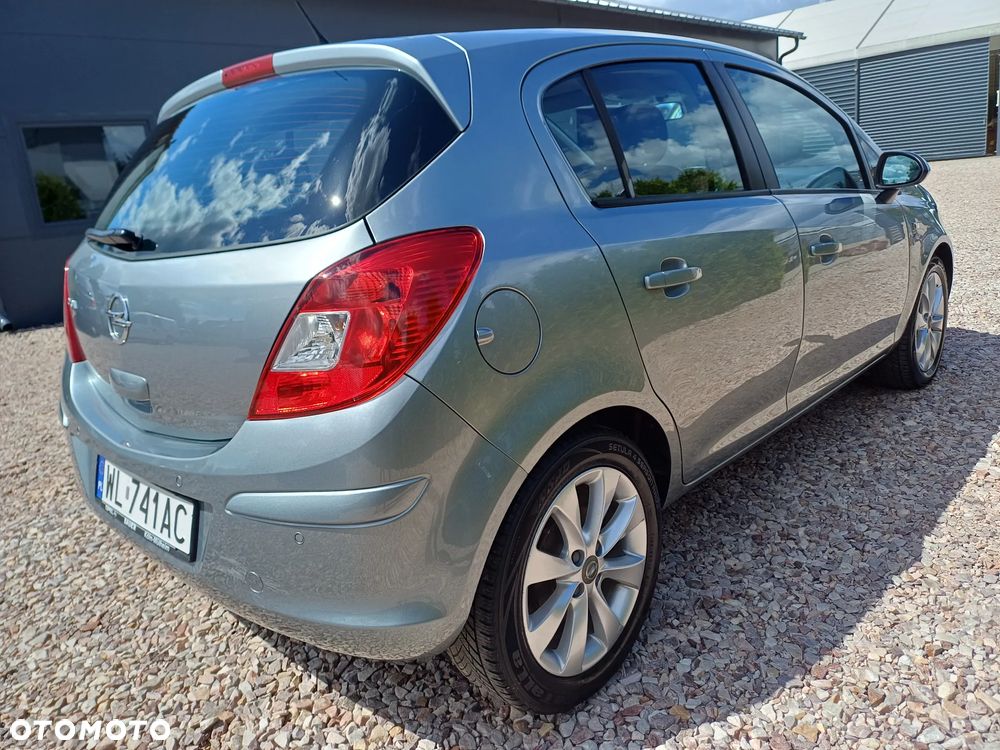 Opel Corsa 1.4 16V Active - 15