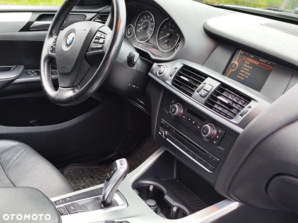 BMW X3 28i xDrive - 17