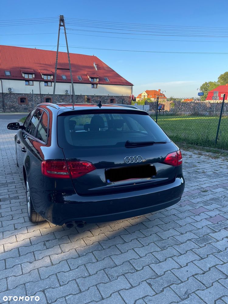 Audi A4 Avant 2.0 TDI Multitronic - 8