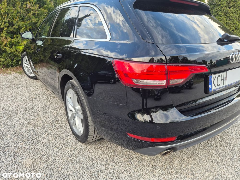 Audi A4 Avant 2.0 TDI ultra S tronic sport - 11