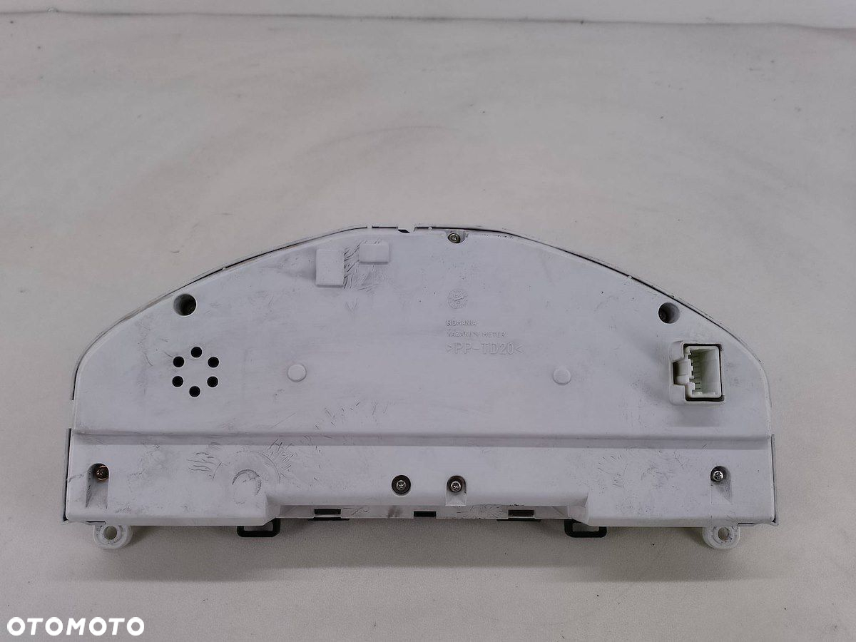 LICZNIK VOLVO V70 III ( 07-12 ) 31270899AA  36002598 2.0 D 136KM - 6