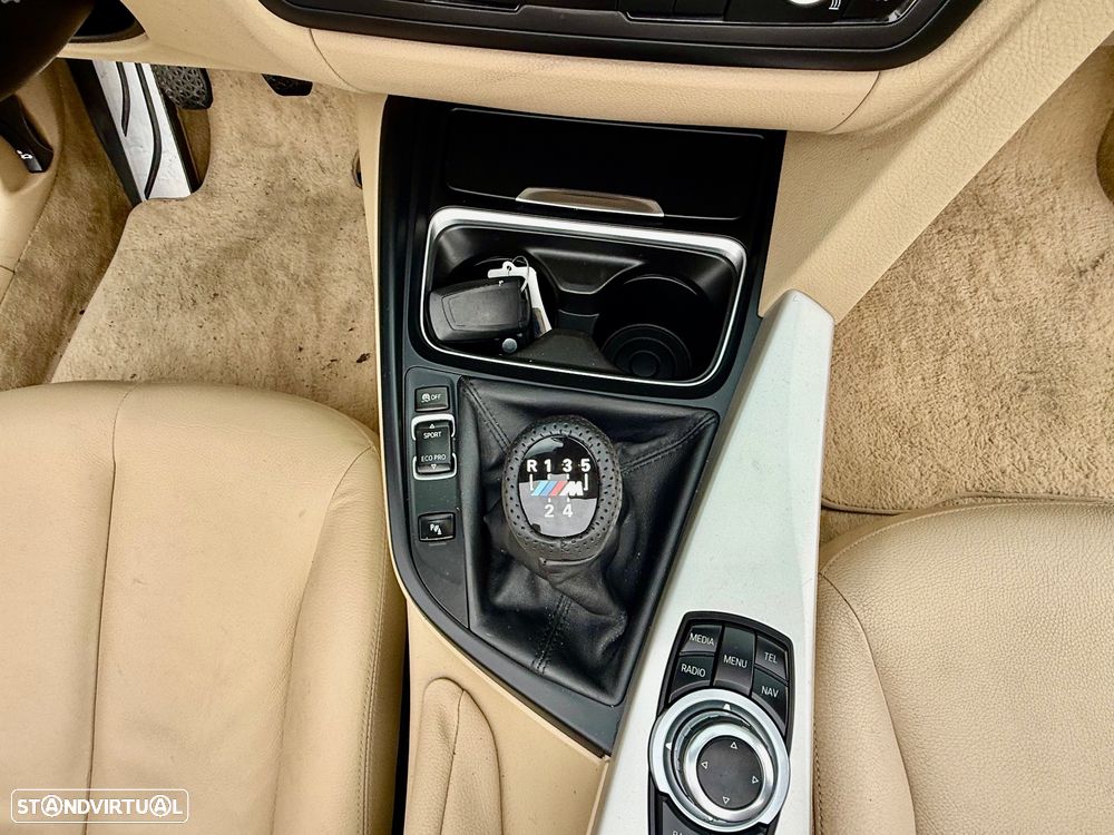 BMW 420 d Pack M - 11