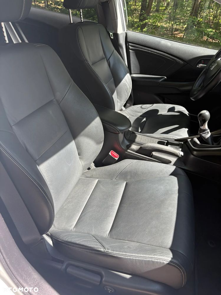 Honda Civic 1.8 Executive (ADAS / Connect+) - 11