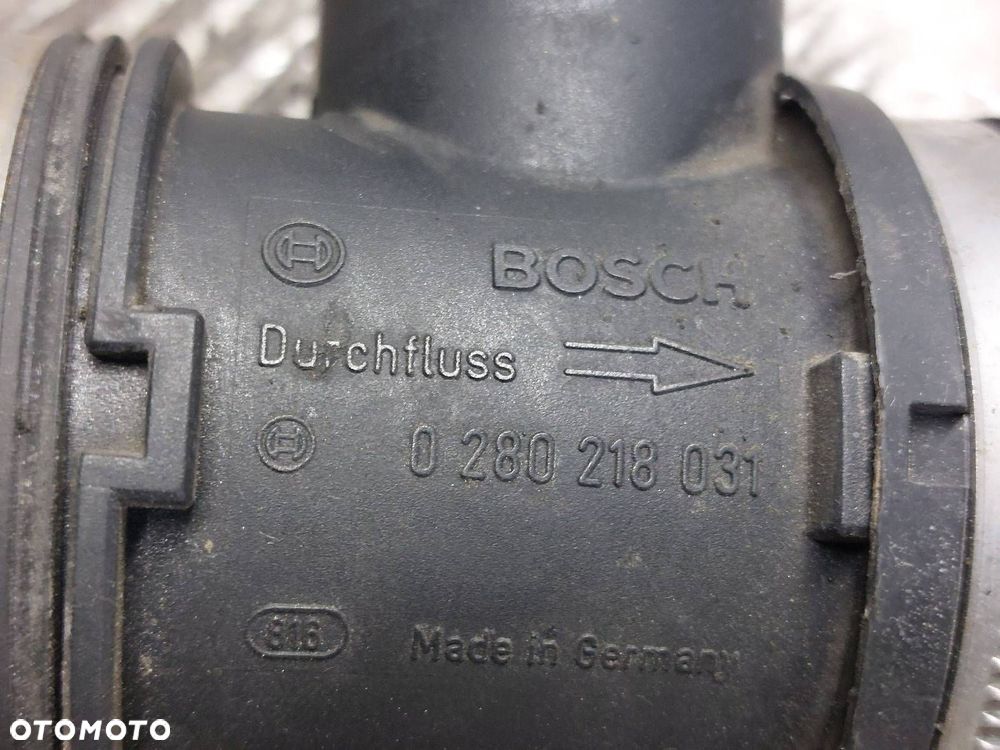 OBUDOWA FILTRA + PRZEPŁYWOMIERZ + RURA DOLOT AGILA A 1.2 16V 09204631 - 5