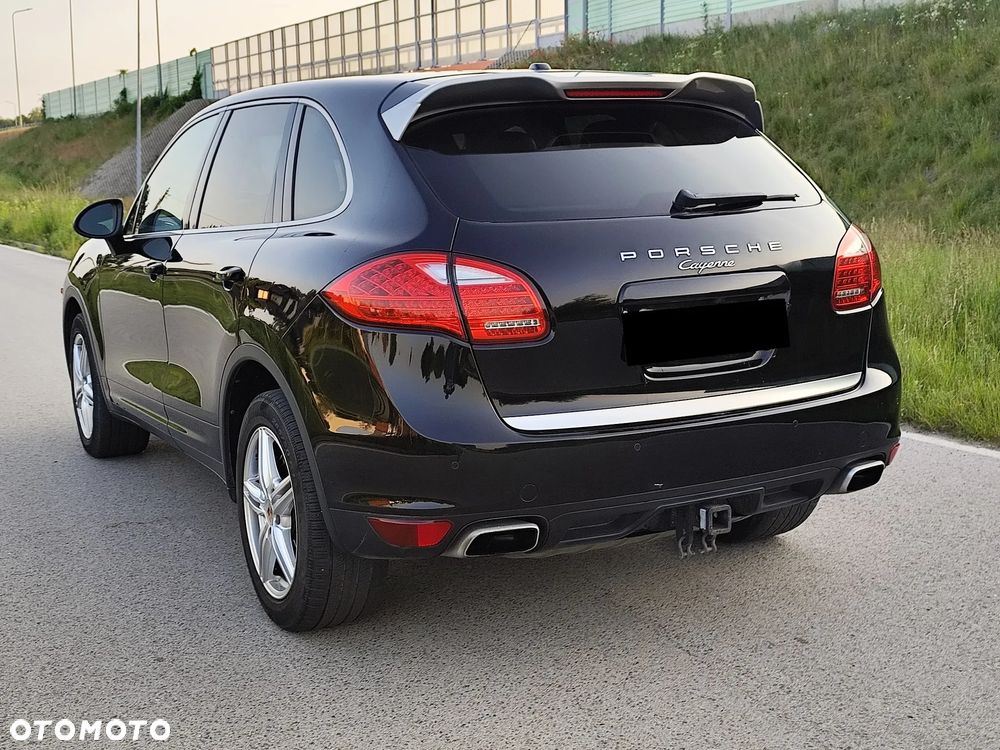 Porsche Cayenne Platinum Edition - 7