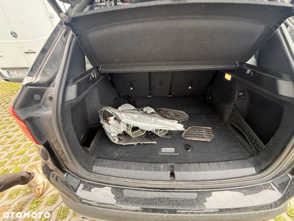 BMW X1 sDrive18i GPF Advantage - 11