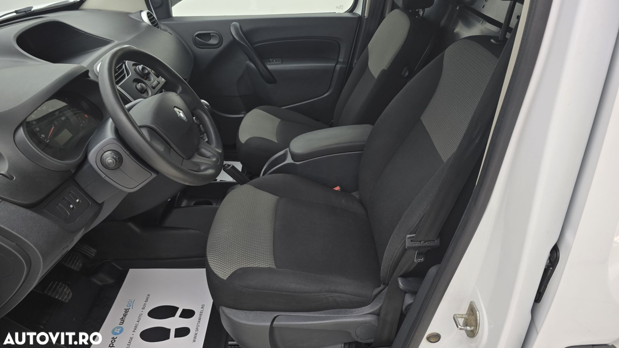 Renault Kangoo - 12