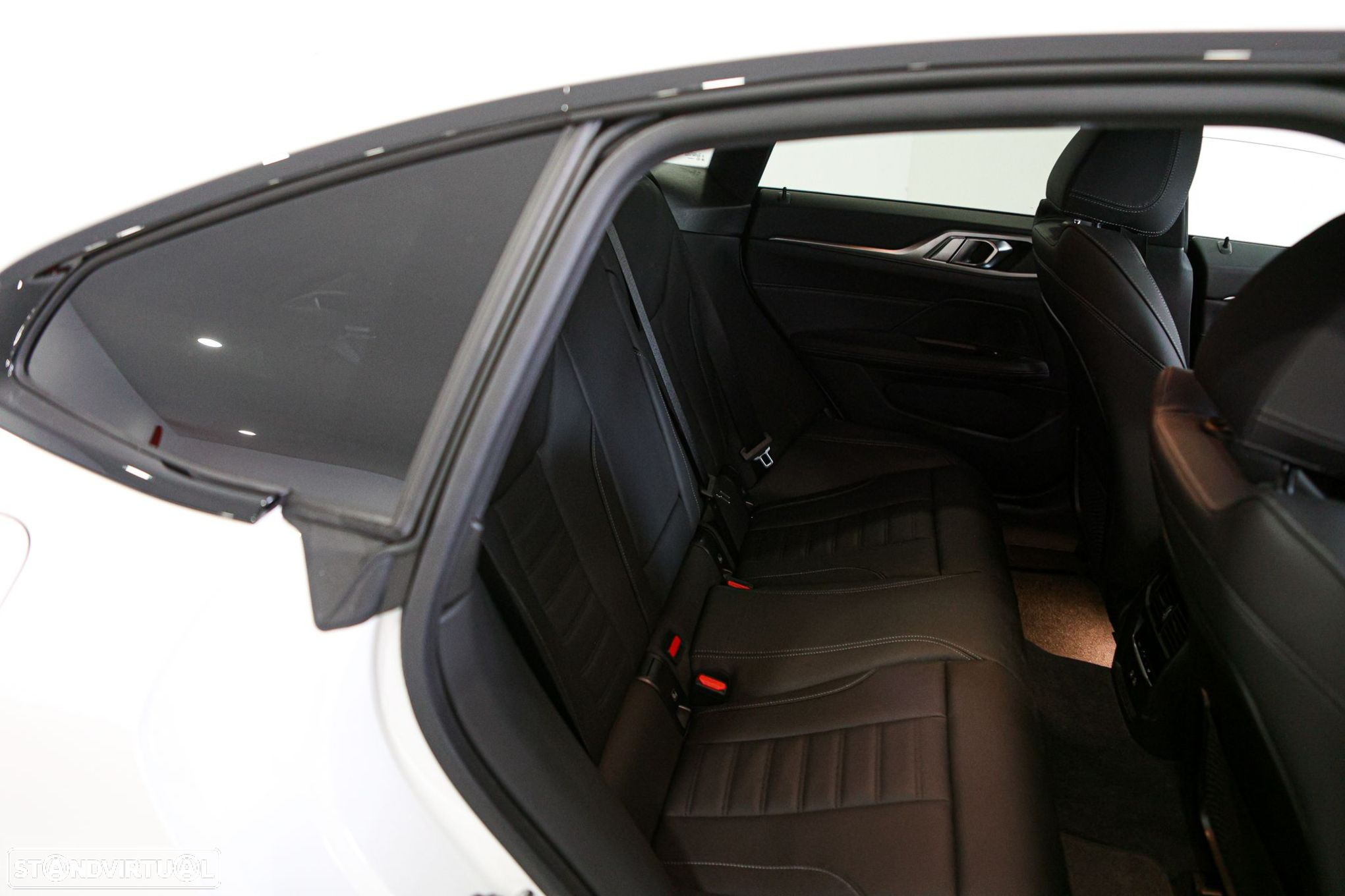 BMW i4 eDrive40 - 14
