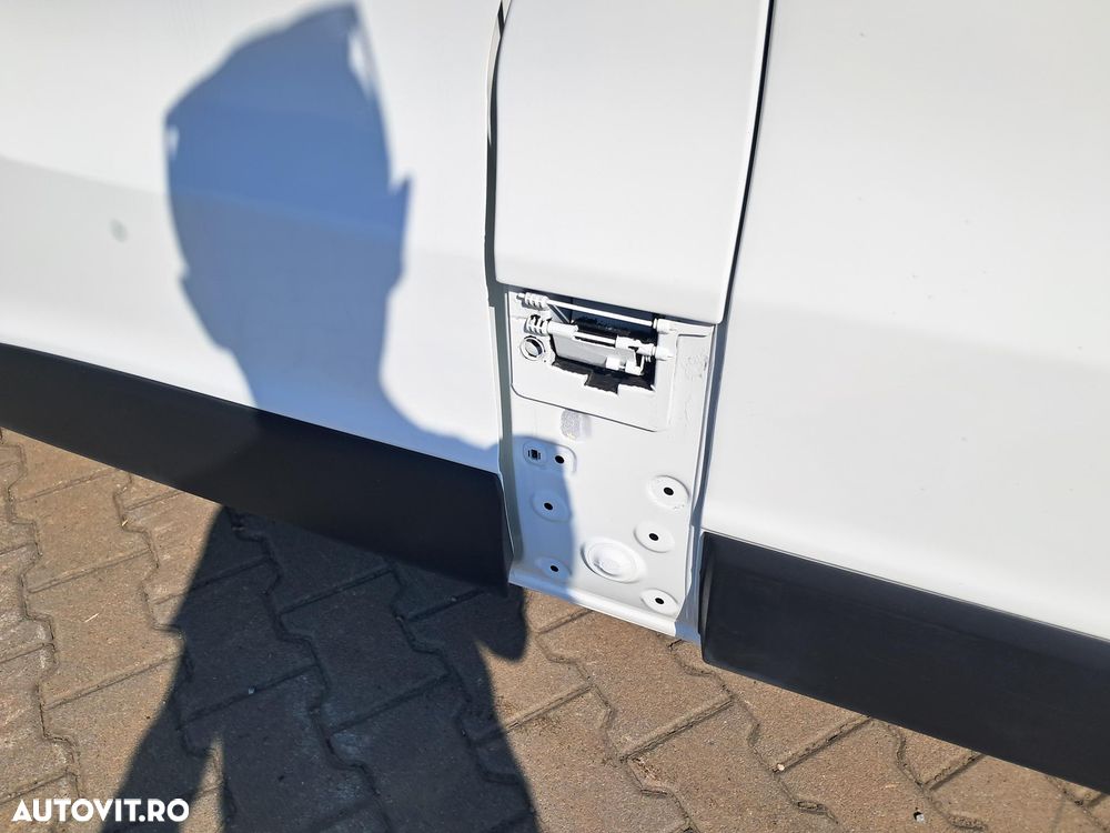 Renault TRAFIC 1.6D 120CP - 32