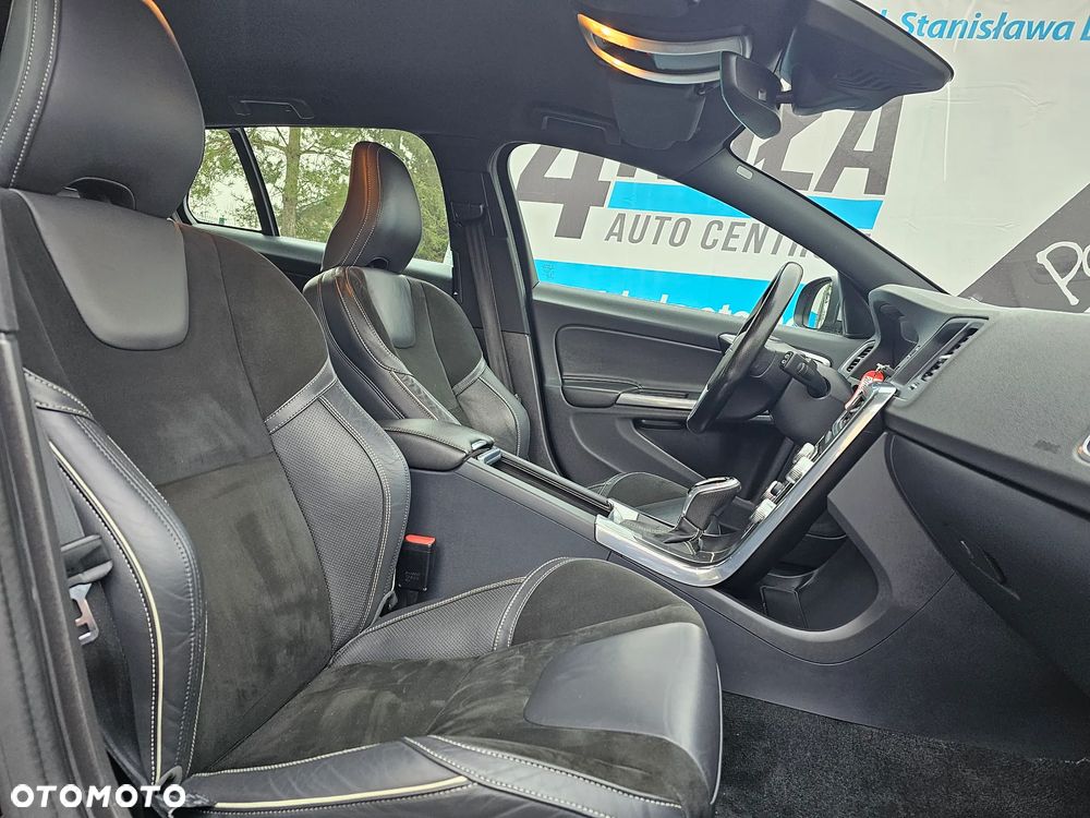 Volvo V60 D3 Geartronic RDesign - 13