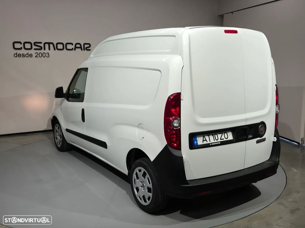 Fiat Doblo Cargo 1.6 M-jet Maxi XL - 4