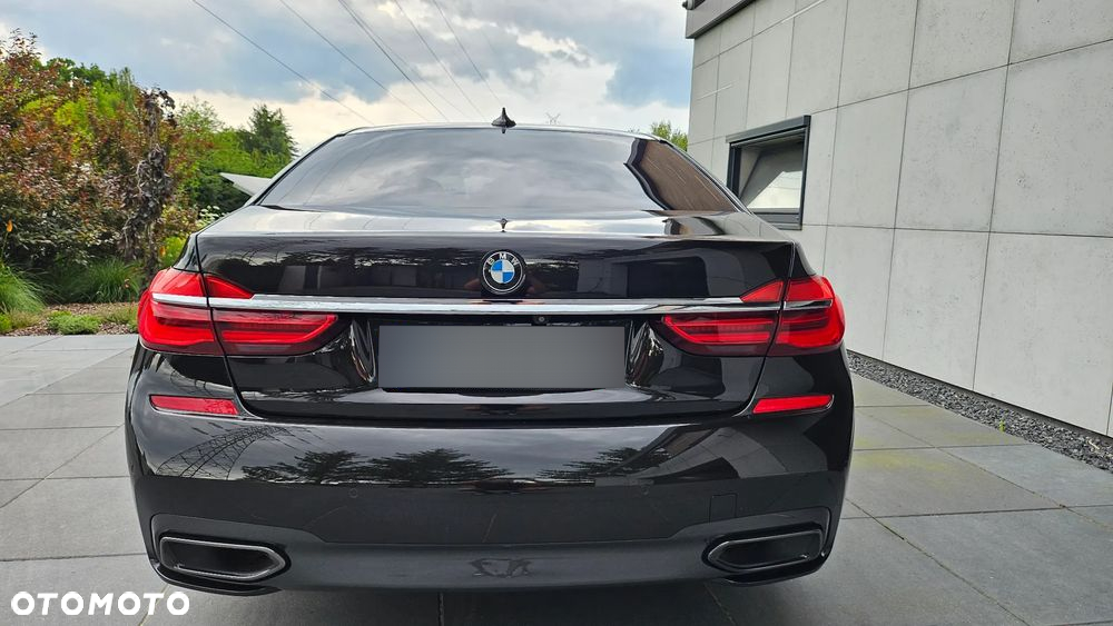 BMW Seria 7 740d xDrive - 6