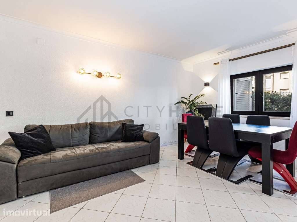 Apartamento T1 com terraço privado a 400 metros da praia - Grande imagem: 5/21