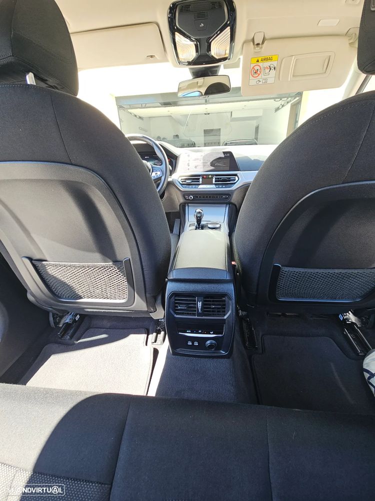 BMW 330 e Corporate Edition Auto - 18