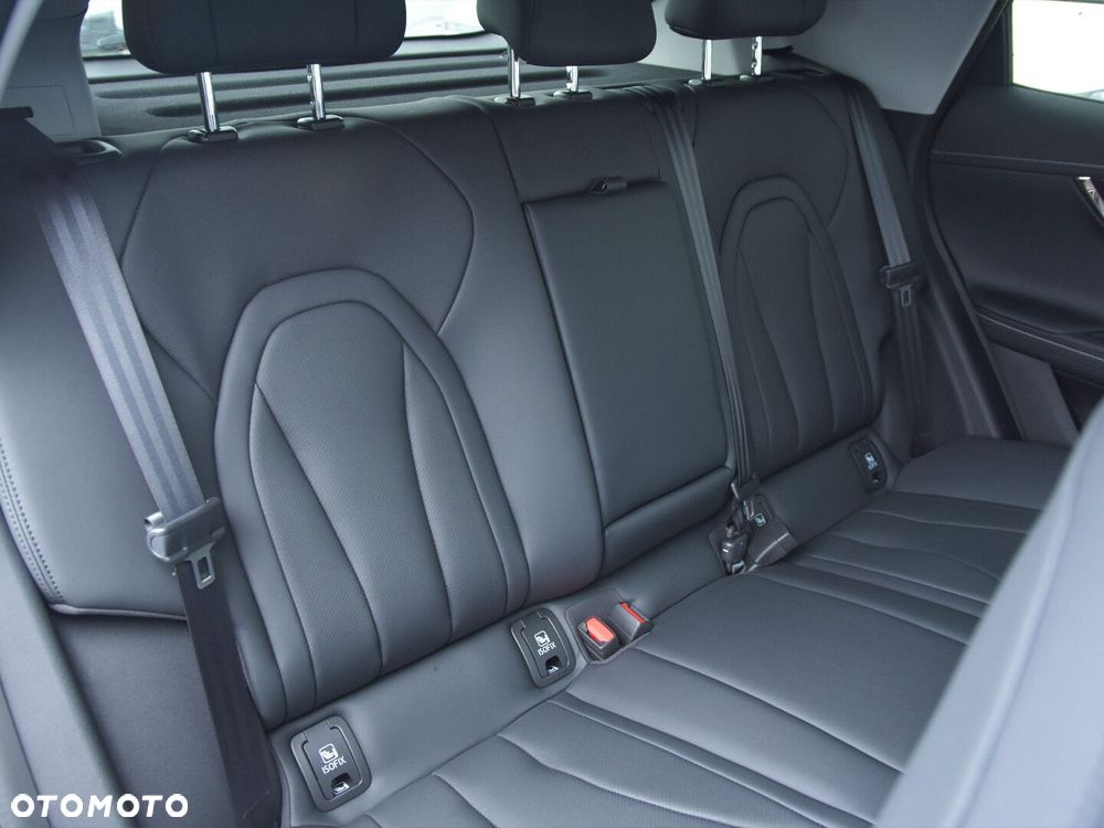 Omoda 5 1.5 T-GDI Hybrid Premium DHT - 14